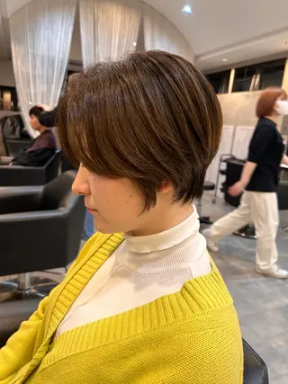 ショート 奈良 優輝のヘアスタイル