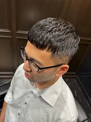 ショート メンズヘアカット無料 中村　心のヘアスタイル