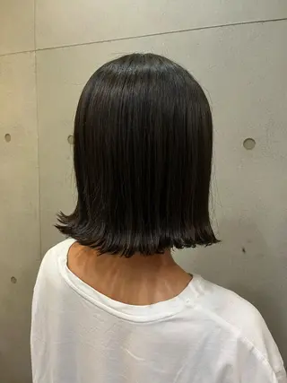 ミディアム おせ ちさとのヘアスタイル