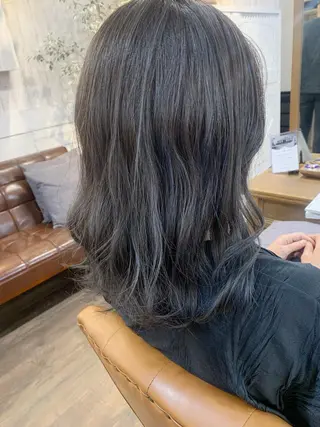 セミロング カラー 初めてでも失敗しない 透明感カラー Miiのヘアスタイル