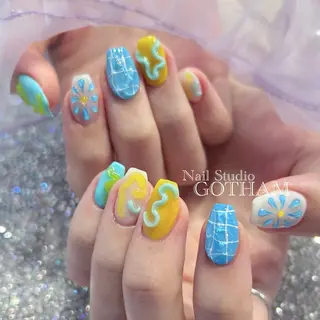 ネイル 高円寺駅からすぐ🌈 ネイルGOTHAMのネイルデザイン