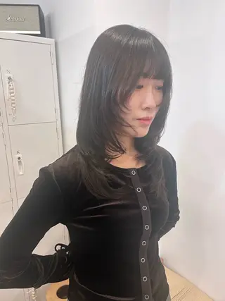 セミロング ボブ/レイヤー ナカミネアキナのヘアスタイル