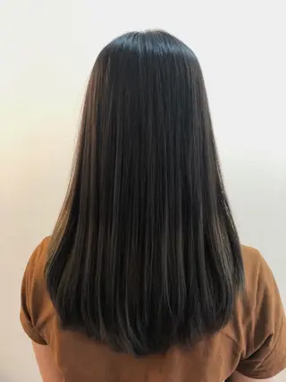 ロング hair shiki -志希-のヘアスタイル