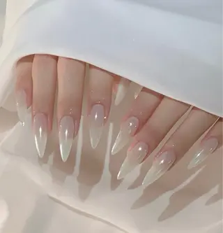 ネイル Julie NailSalonのネイルデザイン