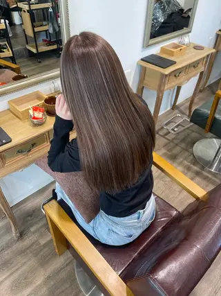 ロング カラー Felice Erikaのヘアスタイル