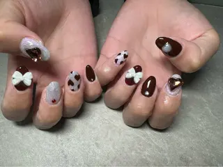 ネイル LAVISH 大和店 emi・:*+のネイルデザイン