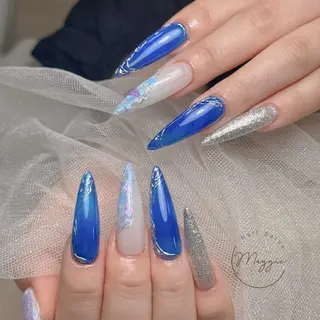 ネイル Rin 🍭のネイルデザイン