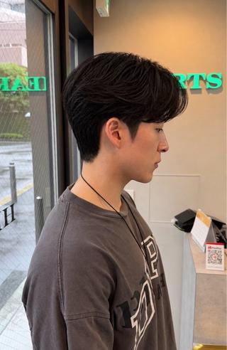 カラー パーマ メンズ 角田 凌のヘアスタイル
