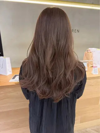 カラー 🦴カラーリスト /カエデ🦴のヘアスタイル