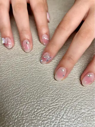 ネイル with hues AYAのネイルデザイン
