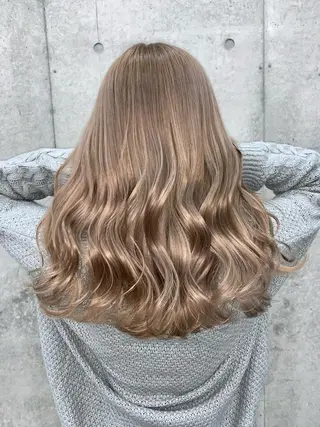 セミロング 山田 絵里菜のヘアスタイル