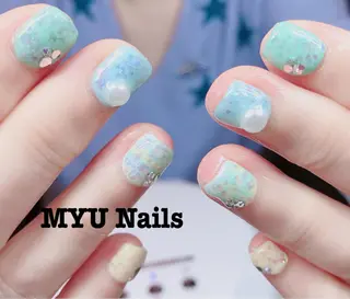 ネイル ニュアンスネイル🌈 MYU Nailsのネイルデザイン