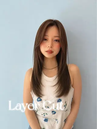 ロング 🩵HIYORI /栄/レイヤーカットのヘアスタイル
