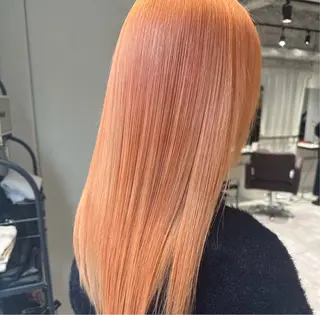 ロング 心斎橋/ハイトーン ブリーチ/カラーのヘアスタイル