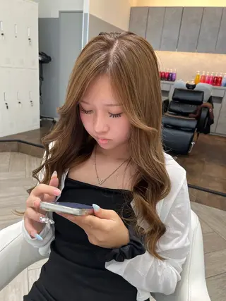 ロング AVANCE. chisatoのヘアスタイル