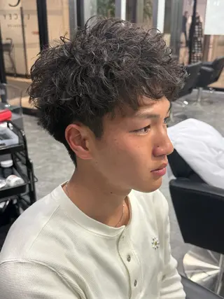 メンズ 本田 有里のヘアスタイル