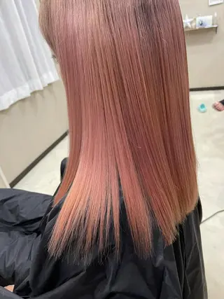 セミロング カラー ハイトーン belle ナホのヘアスタイル
