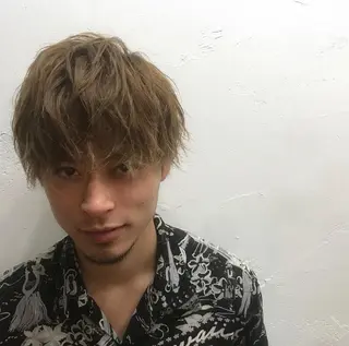 ショート 村澤 拓弥のヘアスタイル