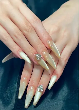 ネイル AURA NAIL 上前津のネイルデザイン