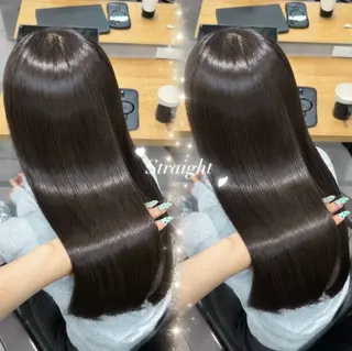ロング ayano /レイヤー/艶カラーのヘアスタイル