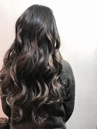 ロング カラー 佐野 智史のヘアスタイル