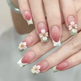 ネイル Umee Nailのネイルデザイン