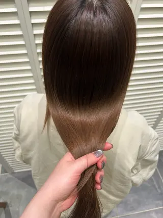 💟艶カラー・トリー トメント/リサ🤍のヘアスタイル