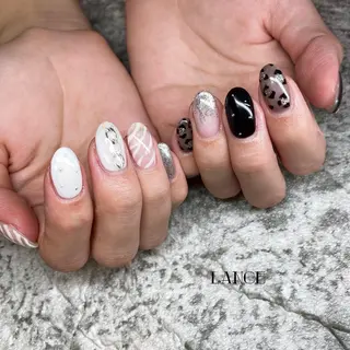 ミディアム Lance nailのネイルデザイン