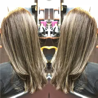 セミロング カラー Luzir⭐︎ GEN⭐︎のヘアスタイル