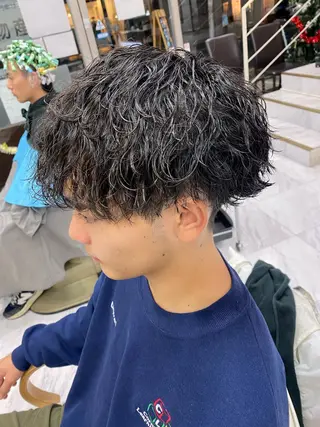 パーマ メンズ 🌴パーマオタク🌴 長谷川　諒佑🌈のヘアスタイル