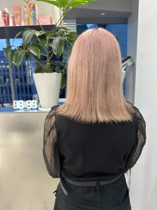 セミロング カラー 新宿ブリーチ カラー美容師YUGOのヘアスタイル