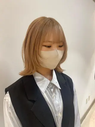 ミディアム 【novem】 serenのヘアスタイル
