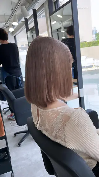 ショート カラー 難波ブリーチカラー 伊藤洋輝のヘアスタイル