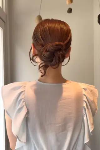 ミディアム ヘアアレンジ manami/ヘア セット/ハイトーンのヘアスタイル