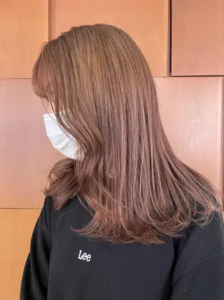 セミロング たかはし はるかのヘアスタイル