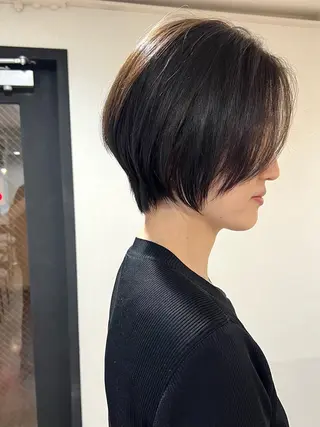 ショート カラー 🌱小顔魅せショート 髪質改善カラー/泉綺のヘアスタイル