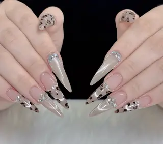 ネイル Anna Melia Nailのネイルデザイン