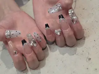 ネイル 韓国/ワンホン/長さ 出しつけ放題🎀のネイルデザイン