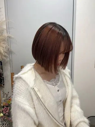ショート カラー 長谷川 愛花のヘアスタイル