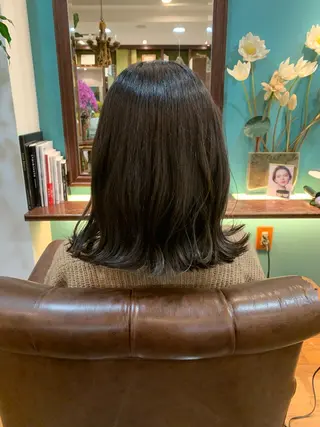 ミディアム カット特化美容師 齋藤桐のヘアスタイル