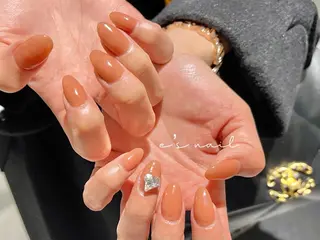 ネイル e’s nail Lumièreのネイルデザイン