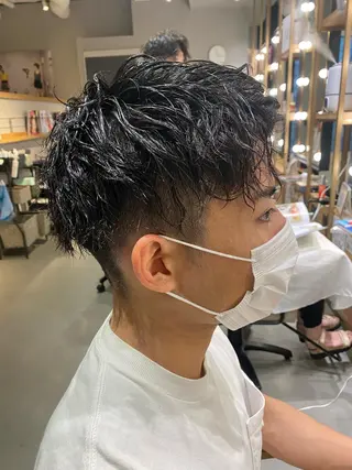 ショート パーマ メンズ unopulir 景山 凌のヘアスタイル