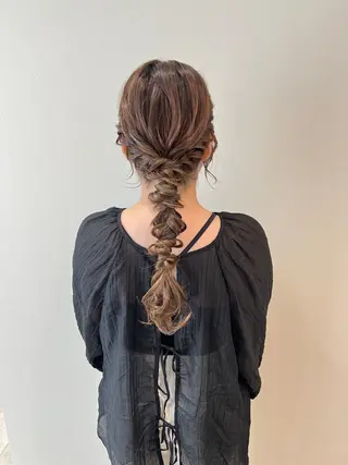 ロング ヘアアレンジ THINK SHOP sakiのヘアスタイル