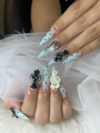 ネイル NiJi Nailsのネイルデザイン
