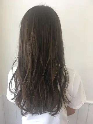 ロング カラー 🌿椿 夢来🌿のヘアスタイル
