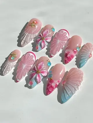 ネイル HAPPI NAIL . LEEのネイルデザイン