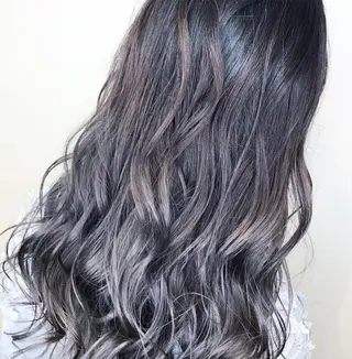 セミロング カラー 髪質改善カラー韓国風 レイヤーtudaのヘアスタイル