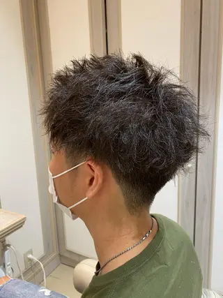 パーマ メンズ 似合う髪型見つけます AYAKAのヘアスタイル