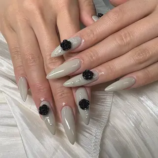 ネイル SHION  のネイルデザイン