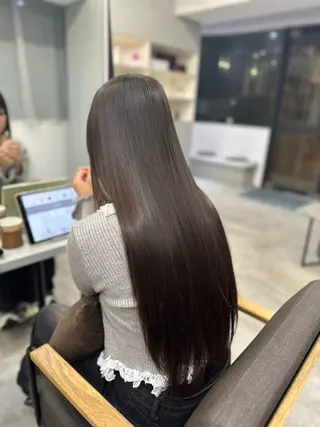 ロング パーマ ハイトーンカラー が絶対可愛い✨泰聖✨のヘアスタイル